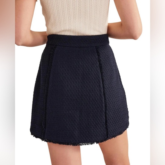 BODEN BODEN TWEED INTEREST MINI Skirt $160
NWT - Picture 5 of 5